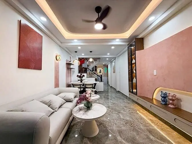 6061122 ảnh đại diện 1