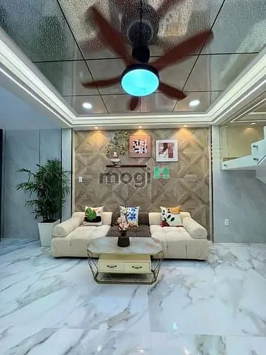 Siêu Phẩm 4 Tầng Ngay Chợ Phú Lâm, Vị Trí Đẹp Trung Tâm Quận 6.