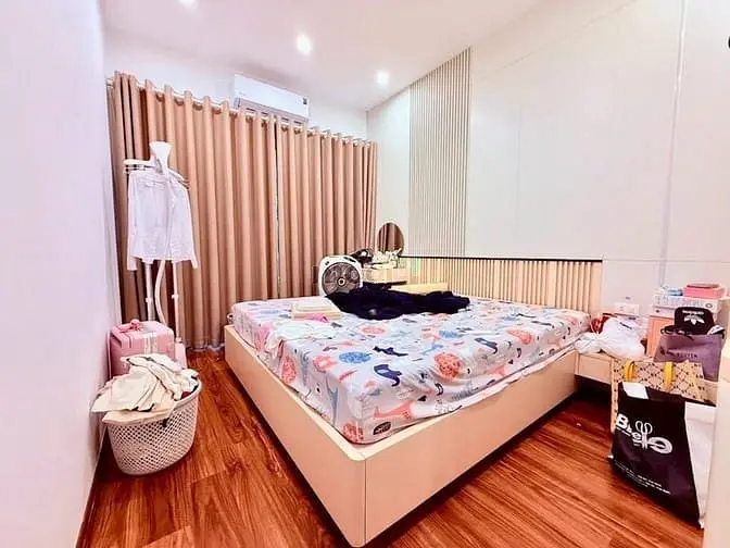 Bán Nhà Hà Đông Phố Đại An 12,2 Tỷ, 68M2, Mt 5M, 10M Ô Tô Tránh.