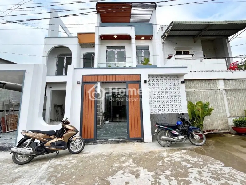 6061097 ảnh đại diện 1