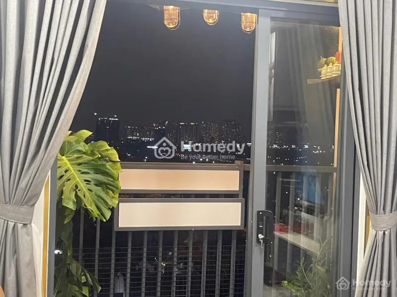 Bán Căn Hộ Chung Cư Blue Sky Tower Quận 2, Hcm 59M2 2Pn Hướng Đông View Hồ Bơi 2,3 Tỷ Bao Hết Phí