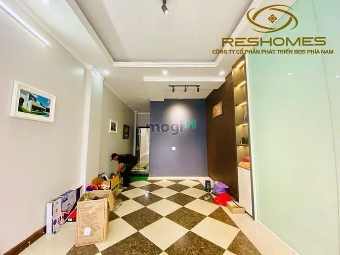 6061378 ảnh đại diện 1