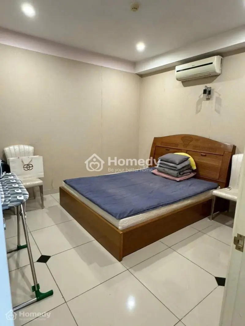 Chung Cư Phú Thạnh, Nguyễn Sơn, Tp: 3P Ngủ, 110M2, Có Full Nội Thất, Giá 10Tr5/Th