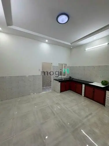 Nhà 1 Trệt 1 Lầu, Dt Đất 61M2, 2Pn, Đường 3 Nguyễn Duy Trinh, L.trường