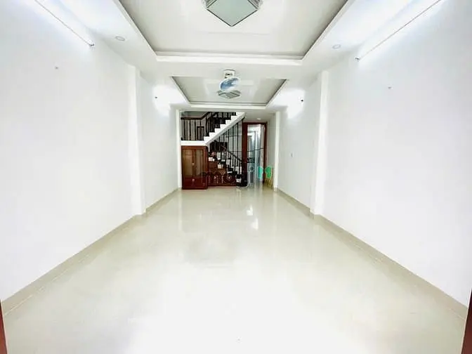 6061494 ảnh đại diện 1