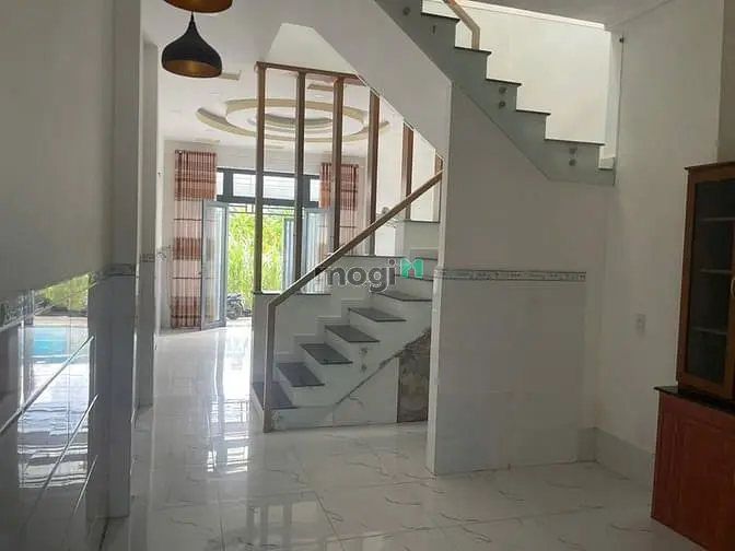Nhà 1 Trệt 1 Lầu, Dt 64M2, 2Pn, Đường 8 Lò Lu Gần Vinhomes