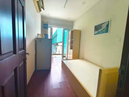 Cực Phẩm!! Phòng Rộng Ban Công Thoáng - Nhà Vệ Sinh Riêng - Full Nội Thất -Giờ Giấc Tự Do