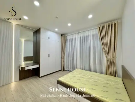 Cho Thuê Căn Hộ Dịch Vụ Full Nội Thất, Có Ban Công & Máy Giặt Riêng