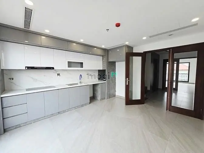 Bán Tổ Ấm Vàng - Phân Lô Hoàng Quốc Việt, Cầu Giấy - Ôtô, K/Doanh Đỉnh