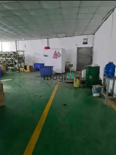 Cho Thuê Nhà Xưởng 1700M2 Thạnh Lộc Gần Ngã Tư Ga Quận 12