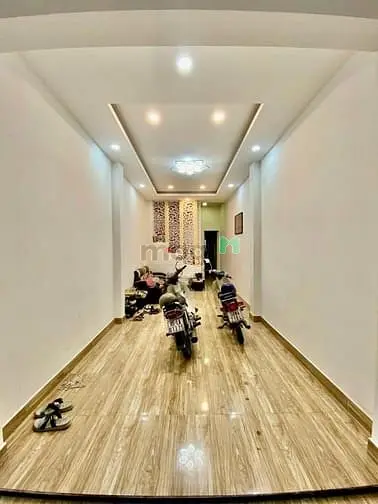 Nhà Xinh 2 Tầng - 43M2 -Hxh -Lũy Bán Bích - Phú Thọ Hoà Chỉ Hơn 4Tỷ