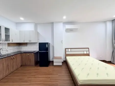 Cho Thuê Căn Hộ Ban Công Lớn, Máy Giặt Riêng Gần Chợ Bà Chiễu, Ngã Tư Hàng Xanh Giáp Q1 Phú Nhuận