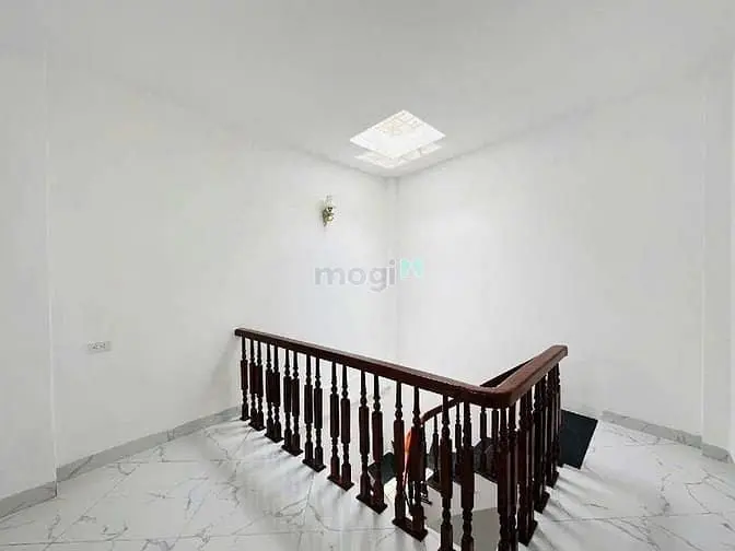 Bán Nhà Hà Đông Phố Nguyễn Thái Học 12,7 Tỷ, 75M2, Mt 6M, An Ninh Tốt.