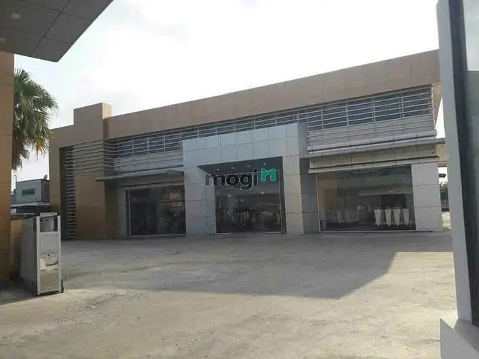Bán Kho 3700M2 Mặt Tiền Quốc Lộ 1A, Cần Thơ - 45 Tỷ