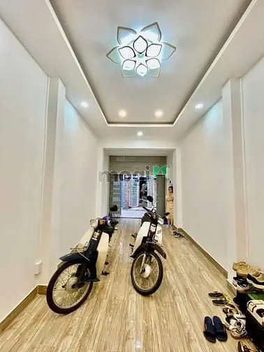 Nhà Xinh 2 Tầng - 43M2 -Hxh -Lũy Bán Bích - Phú Thọ Hoà Chỉ Hơn 4Tỷ