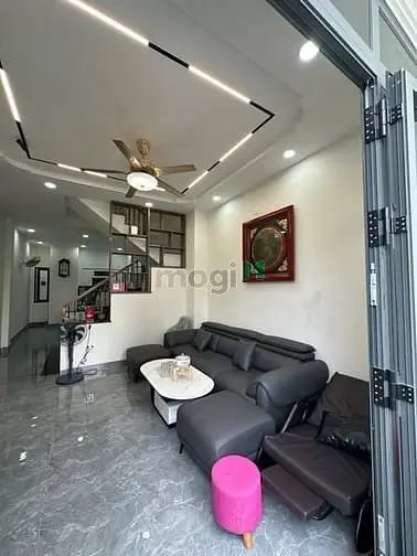 Bán Nhà Đẹp 3 Tầng Full Nội Thất Hxh – Long Bình, Q9 Giá Nhỉnh 5 Tỷ