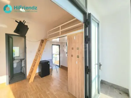 Trống Căn Duplex - Full Nội Thất - 2 Ban Công Cửa Sổ Siêu Thoáng - Gần Chợ Đo Đạc, Đh Gtvt