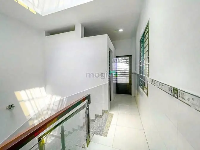 Bán Nhà Mặt Tiền Hà Huy Giáp Quận 12