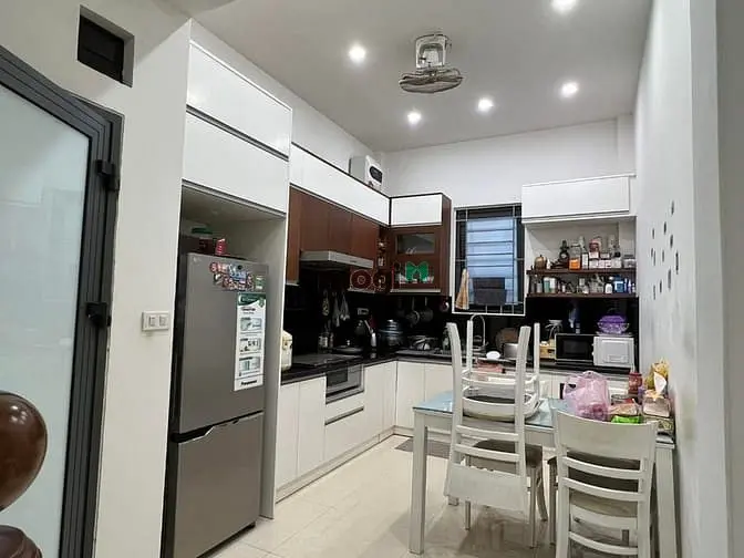 6062312 ảnh đại diện 1
