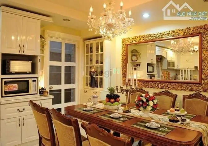 Biệt Thự Villa Văn Phòng Ngang 8Mx18M,Sát Vạn Hạnh Mall, Cực Hiếm, Q10