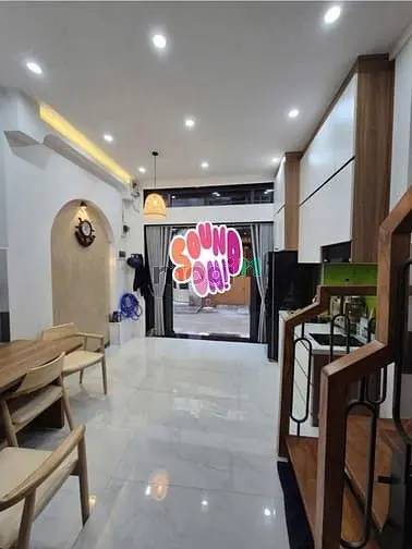 🏘️Nhà Mới Đẹp Và Rẻ Nhất Q10 3 Tầng Nguyễn Tri Phương Q10 Hẻm 3,6M -
