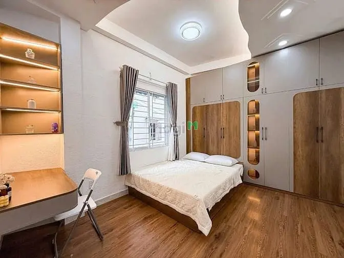 Chỉ 1 Tỷ 550- Bán Nhà Phú Nhuận - Ngang Khủng 7M - 3 Tầng Btct Đ.nvt