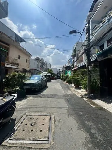 Bán Nhà Trệt + Lửng 4X13.2 Nở Hậu 4.3M Q7 – Hẻm Ô Tô 7 Chỗ Thông- 7