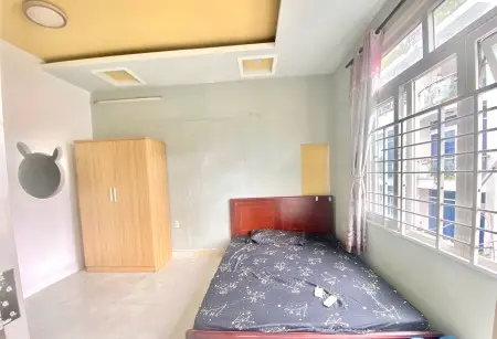 Cho Thuê Căn Hộ Tách Bếp Ban Công Riêng Ngay Tân Bình