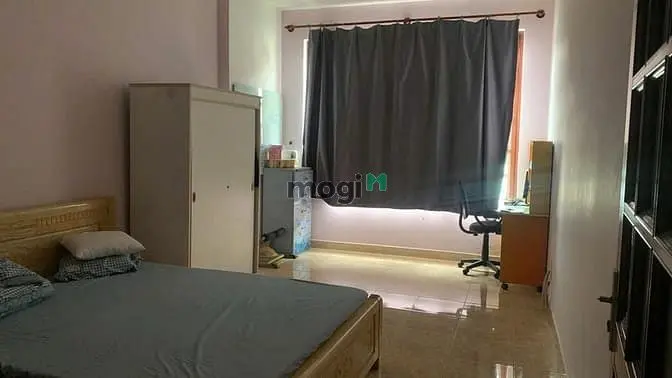 Nhà 1 Trệt 1 Lầu, Dt 97M2 Ngang 6,8M, 4Pn Đường Trịnh Hoài Đức, H. Phú
