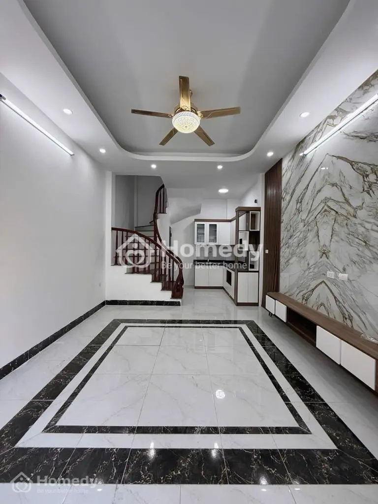 Nhà Lô Góc Trung Tâm Việt Hưng – 5T Thiết Kế Thông Minh – 31M² – 6.9 Tỷ