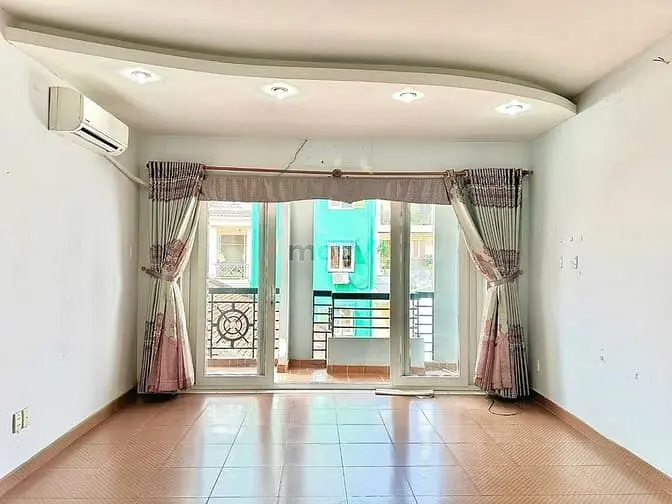 Phòng Trọ Phú Nhuận, Nữ Thuê, Máy Lạnh, Nước Nóng Nội Thất Cơ Bản