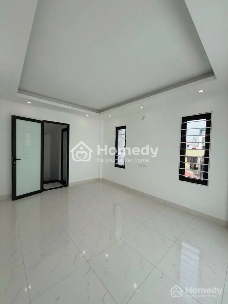 Nhà Lô Góc Trung Tâm Việt Hưng – 5T Thiết Kế Thông Minh – 31M² – 6.9 Tỷ