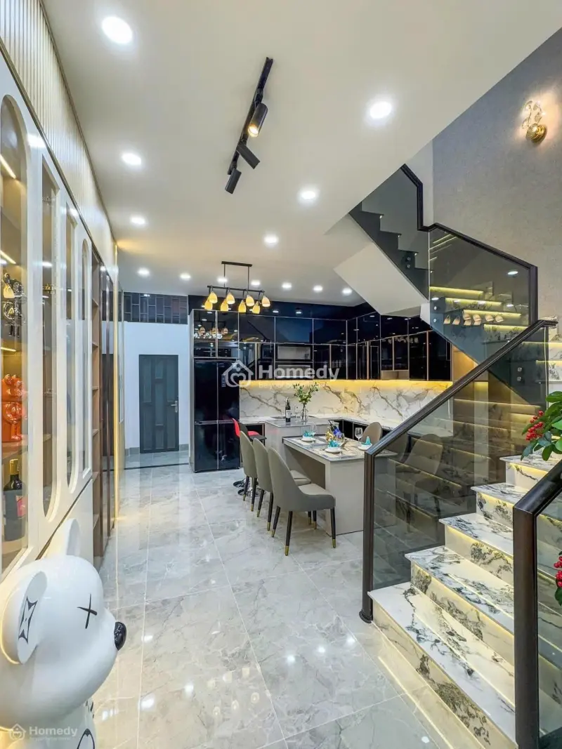 🏡 Bán Nhà Phố Trung Tâm Thủ Dầu Một - Giá Tốt, Ở Ngay!