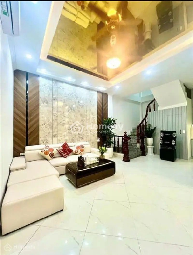 Siêu Phẩm Hiếm Cực Chất Hai Bà Trưng 👉4 Ngủ, Sổ Phân Lô,Cách Ô Tô 20M