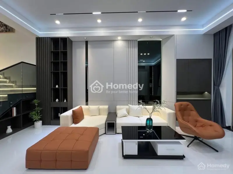 6062371 ảnh đại diện 1