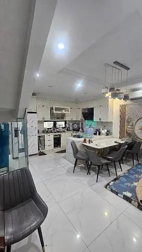 🏛️ Tđc 31Ha- Ng.k.ích-5 Tầng Vỉa Hè Kinh Doanh*87M Mt 6M - Vị Trí Đep