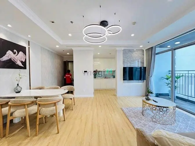 Chủ Gửi Bán 3Pn Landmark 2 Full Nt Decor Mới 100% 106M2 Giá 3 Tỷ 805