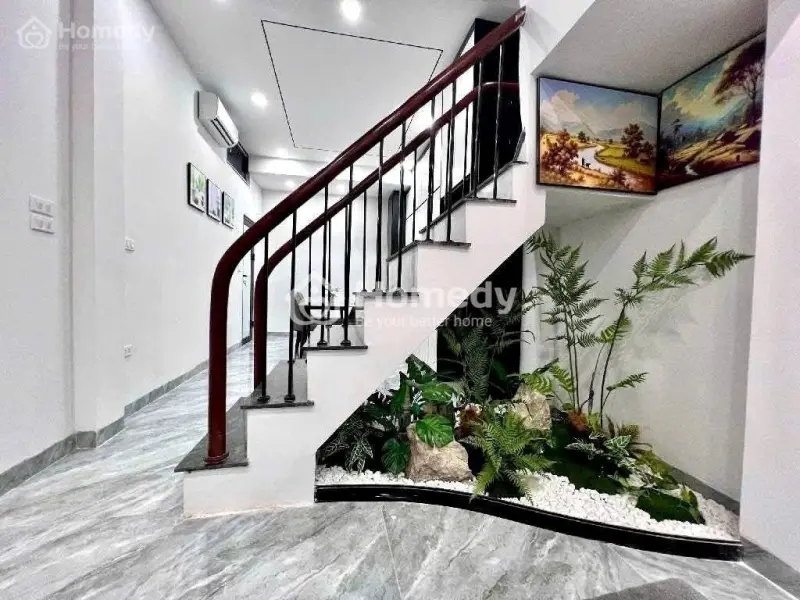 6062399 ảnh đại diện 1