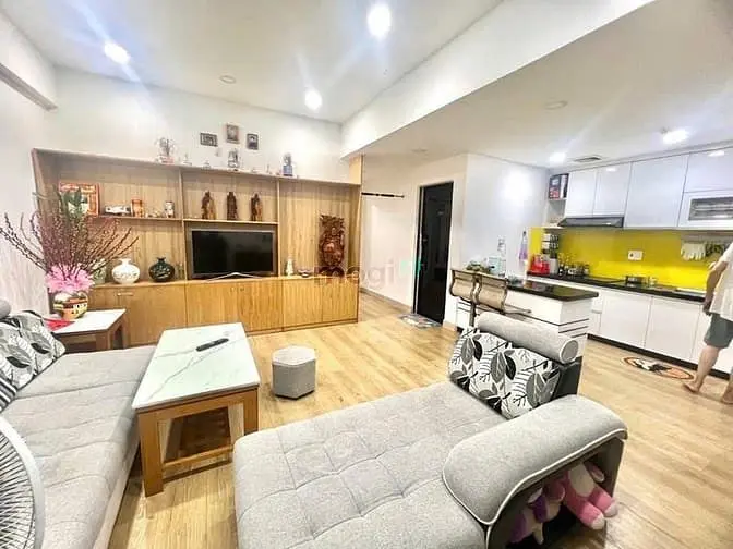 Cho Thuê C/C Ruby, Nguyễn Sỹ Sách, Tb: 92M2, 2P Ngủ,Nội Thất Mới, 10Tr