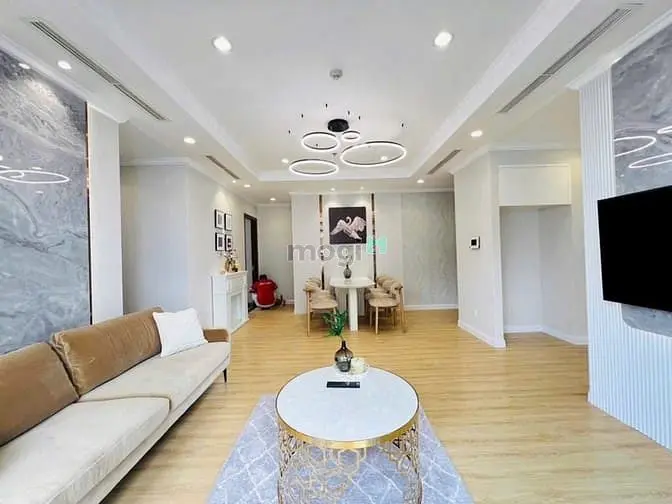 Chủ Gửi Bán 3Pn Landmark 2 Full Nt Decor Mới 100% 106M2 Giá 3 Tỷ 805