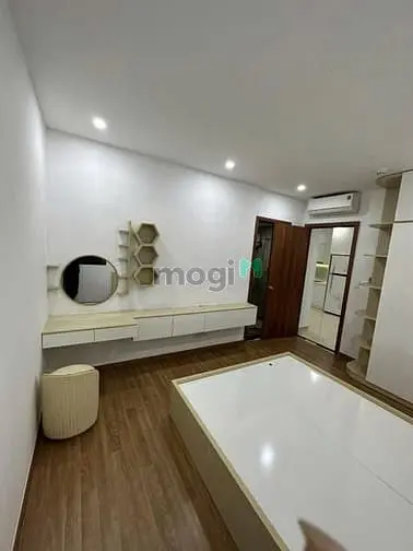 6062865 ảnh đại diện 1