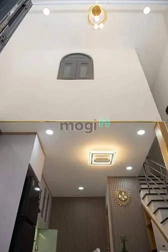 Giá Bán:986 Tr 💰💰💰 Nhà Bán Với Thiết Kế Phong Cách Hiện Đại Ấm Áp.