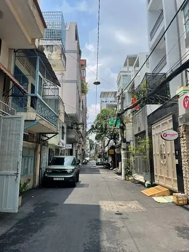 Duy Nhất Còn Lại Trên Đường Lê Văn Sỹ Q.3 Nhà 5 Tầng Dt 5.25X16 Hẻm 6M