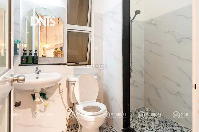 Căn Hộ Nguyễn Đình Chiểu Gần Lim Tower_The Marq_Cv Lê Văn Tám Q1