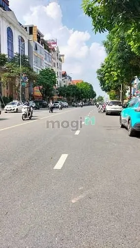 🚴Mp_Tdc_P.lô Đoàn Quang Dung -35M Ở Kinh Doanh - Vỉa Hè Ô Tô Đỗ