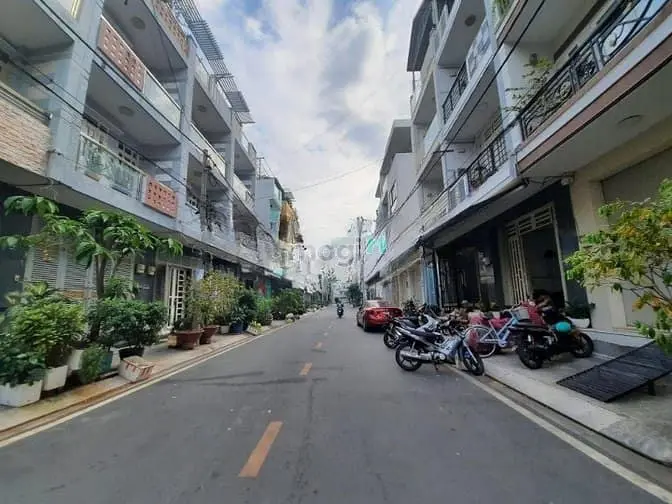 6062653 ảnh đại diện 1
