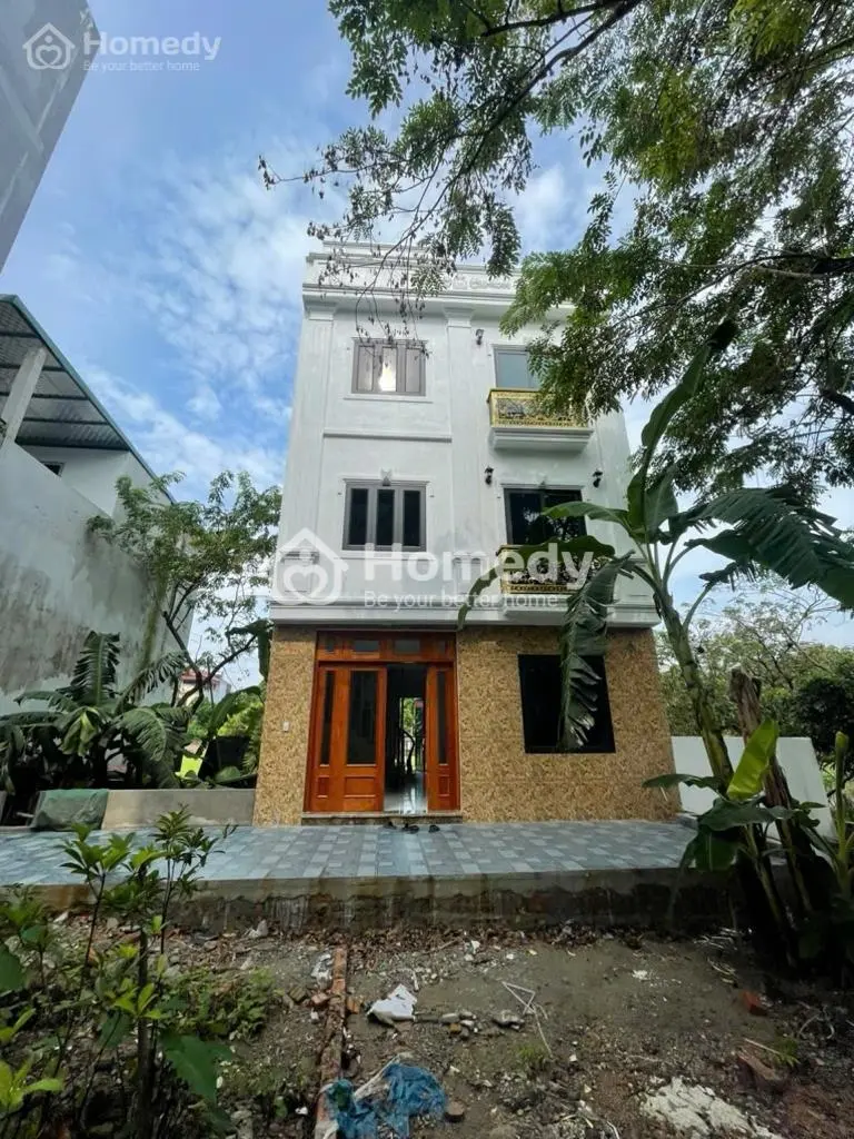 Bán Nhà Phụng Châu Diện Tích Rộng