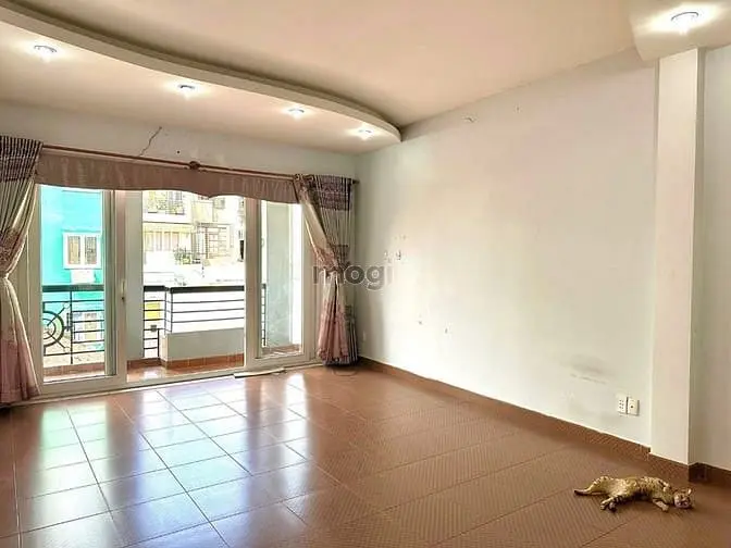 Phòng Trọ Phú Nhuận, Nữ Thuê, Máy Lạnh, Nước Nóng Nội Thất Cơ Bản