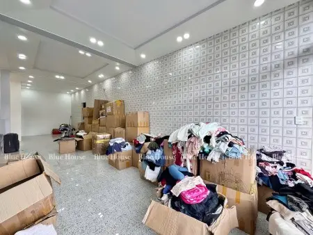Cho Thuê Mặt Bằng 1 Trệt 1 Lửng 120M2 - Đường Xe Hơi Thông Thoáng - Tân Phú Trống Sẵn