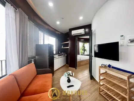 Căn Hộ 1Pn Ban Công Quận 3, Gần Hado Centrosa, Vòng Xoay Dân Chủ, Toà Nhà Có Gym, Hồ Bơi Vô Cực